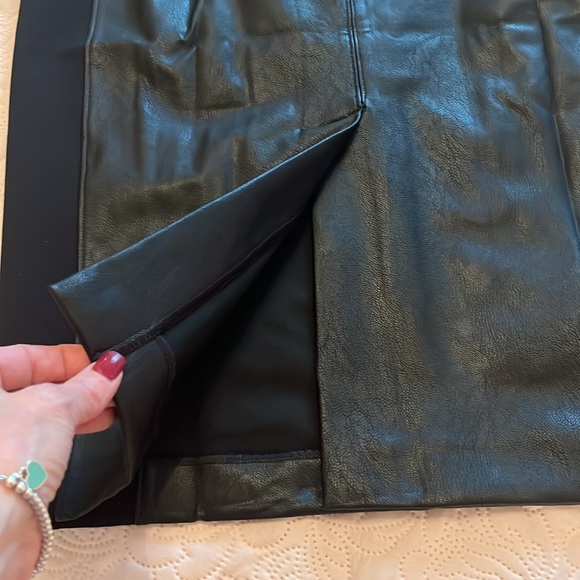 NWT SPANX Luxe Black Combo Dress - Picture 15 of 15